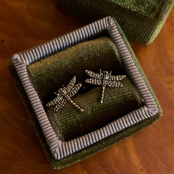Tiny Dragonfly Studs - Picture 1 of 1